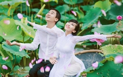 Chụp hình cưới với sen